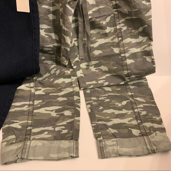 AG/Motherhood NWT Maternity Pants Bundle Size 28 - Picture 7 of 16